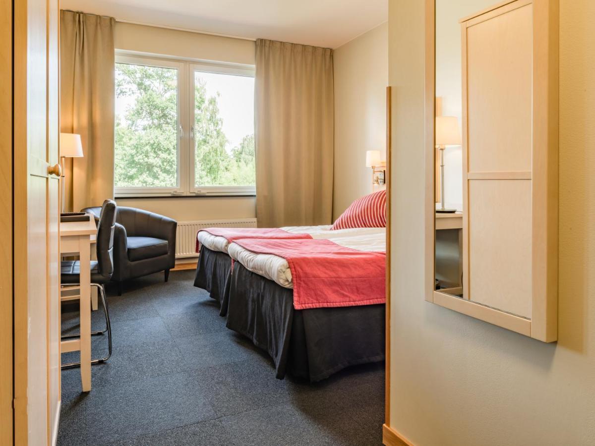 Ringsjoestrand Hotel Hörby 外观 照片
