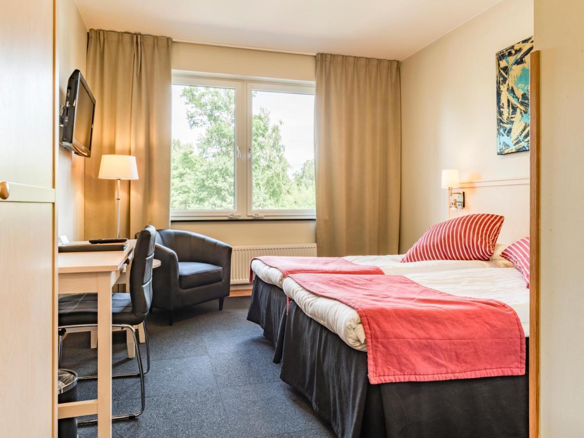Ringsjoestrand Hotel Hörby 外观 照片